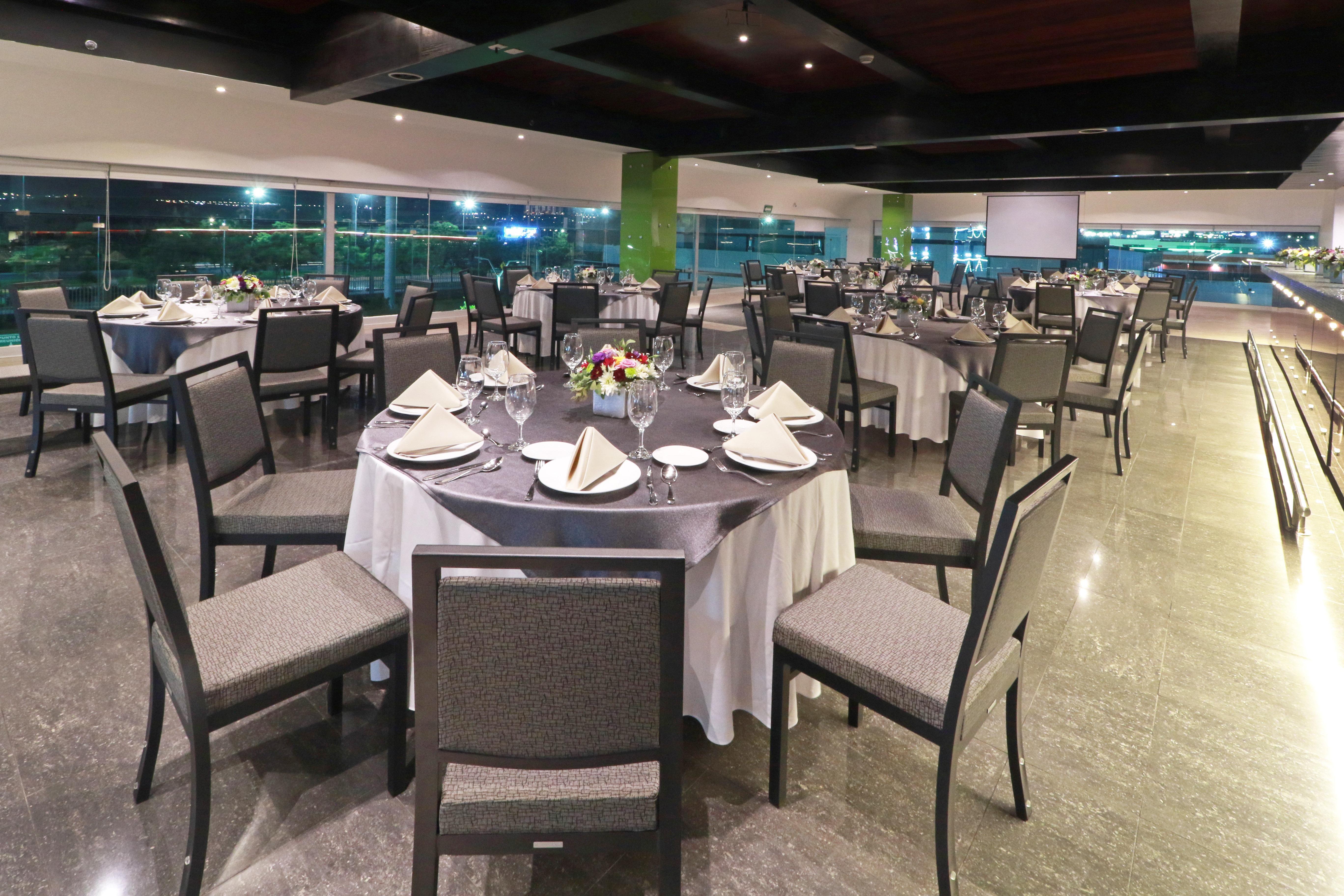 Holiday Inn Queretaro Zona Krystal By Ihg Luaran gambar