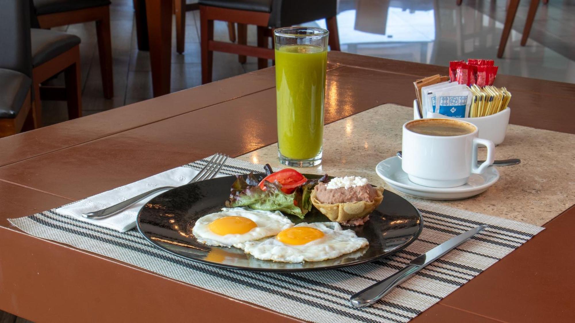 Holiday Inn Queretaro Zona Krystal By Ihg Luaran gambar